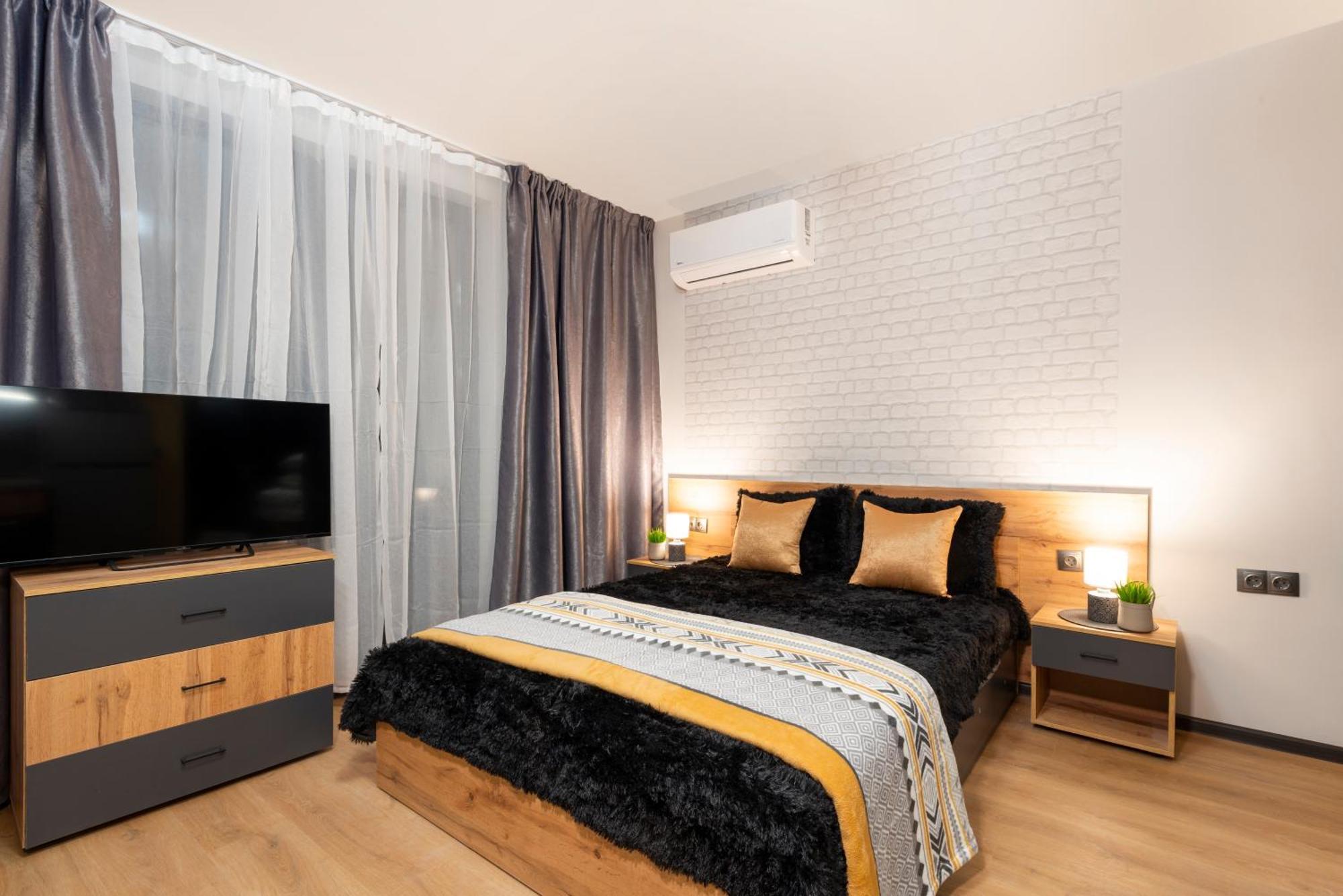 Best Guest 2 Apartments Пловдив Экстерьер фото